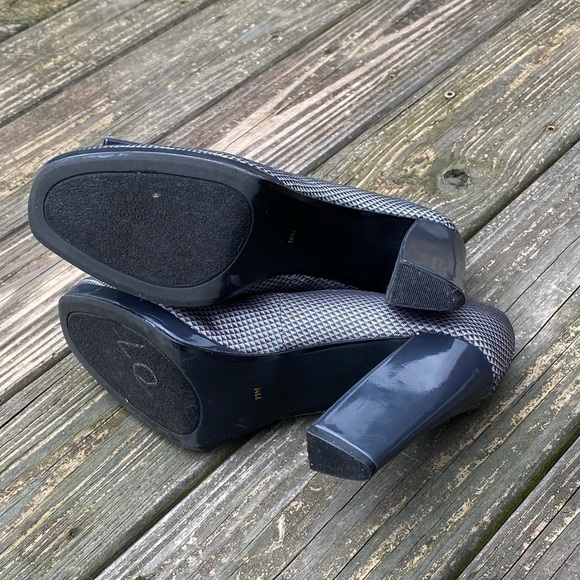 Ann Marino silver gray pumps sz 10 block heel fabric upper with bow - Picture 13 of 16